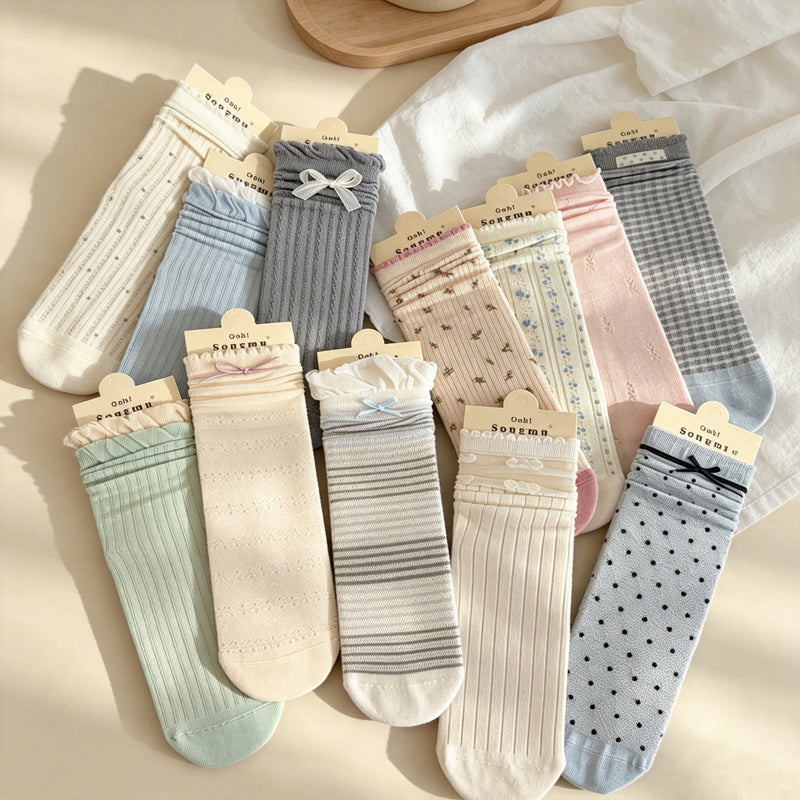 CloudNook Cotton Blend Seamless Breathable Floral Mid-Calf Crew Socks