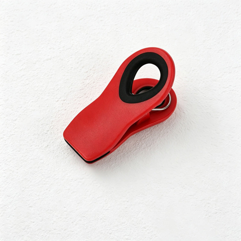 CouldNook Magnetic Food Bag Clip - Soft Grip Handles