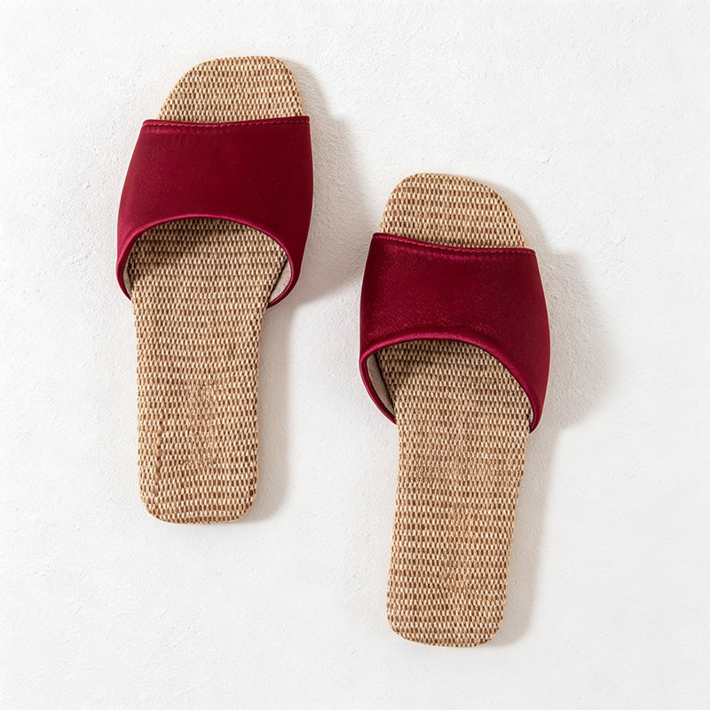 CouldNook Woven Look Contrast Footbed Home Slippers - Gentle Display Piece