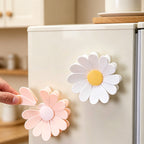 CouldNook Daisy Magnetic Food Sealing Clip - Fridge Magnet 2-in-1