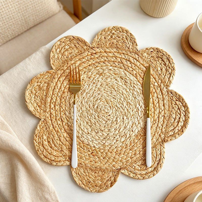 CouldNook Faux Straw Flower Shape Table Placemat - Practical Room Accent
