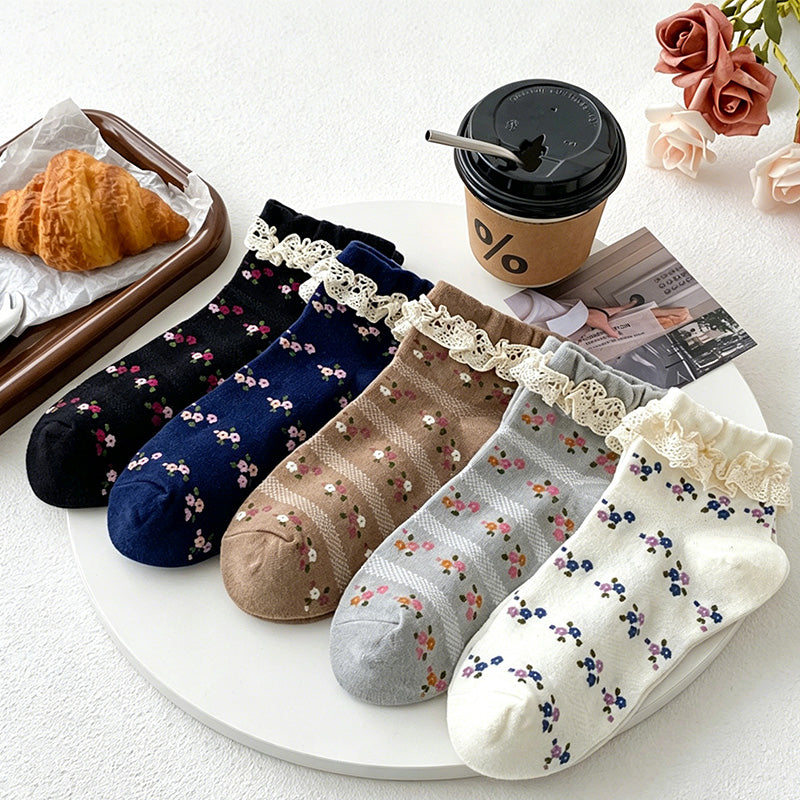 CouldNook Dainty Floral Crew Socks - Everyday Gift Accessory