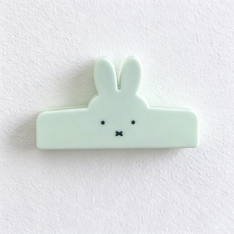 CouldNook Textured Rabbit Shape Utility Clip - Soft Home Detail