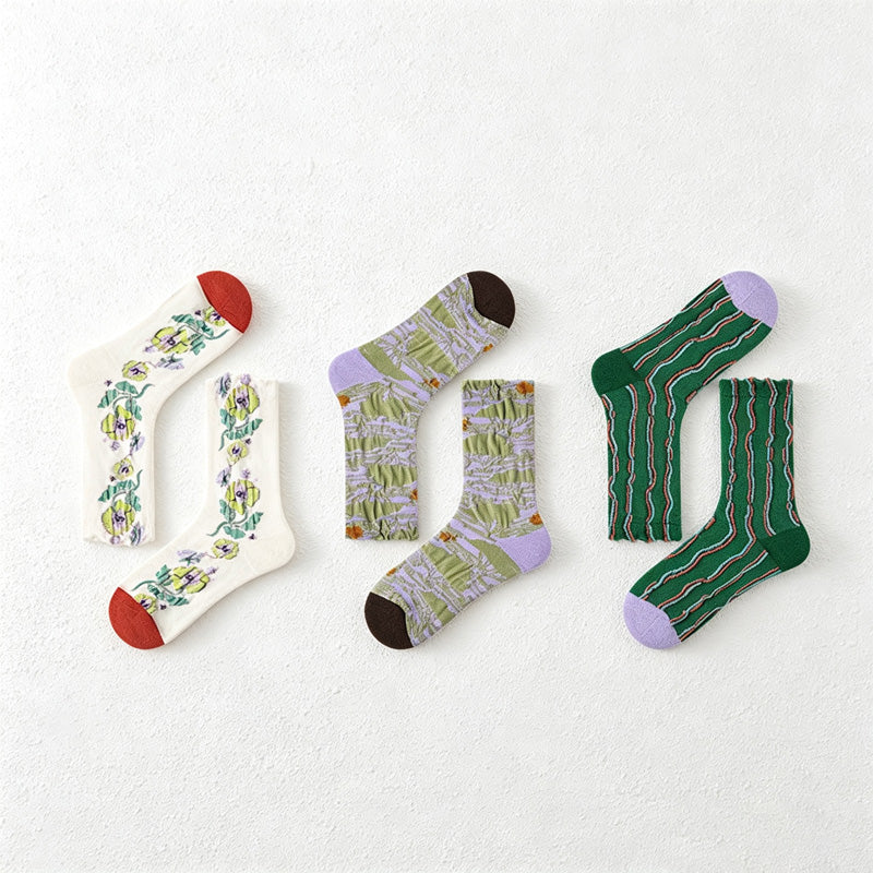CouldNook Textured Botanical Textured Hosiery - Practical Room Accent