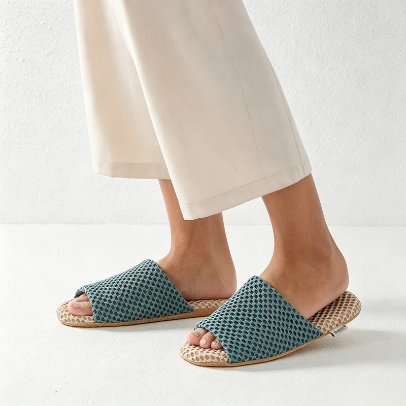 CouldNook Textured Flexible Home Slippers - Soft Home Detail
