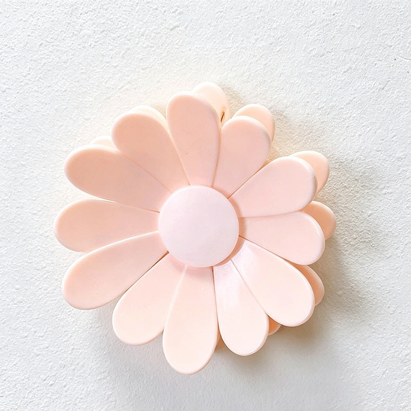 CouldNook Daisy Magnetic Food Sealing Clip - Fridge Magnet 2-in-1