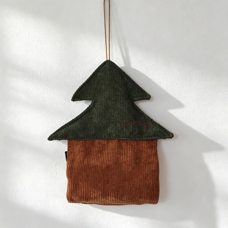 CouldNook Hanging Plaid Tissue Cover - Cozy Corner Accent