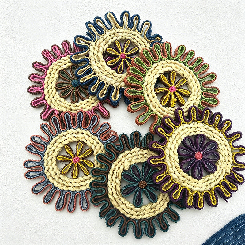 CouldNook Flower Shape Corn Woven Mat - Aesthetic Natural Placemat