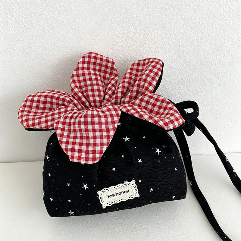 CouldNook Star Pattern Drawstring Flower Bag - Giftable Carry Accent