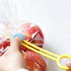CouldNook Handled Bread Snack Bag Sealing Clip - Warm Room Detail Random Color