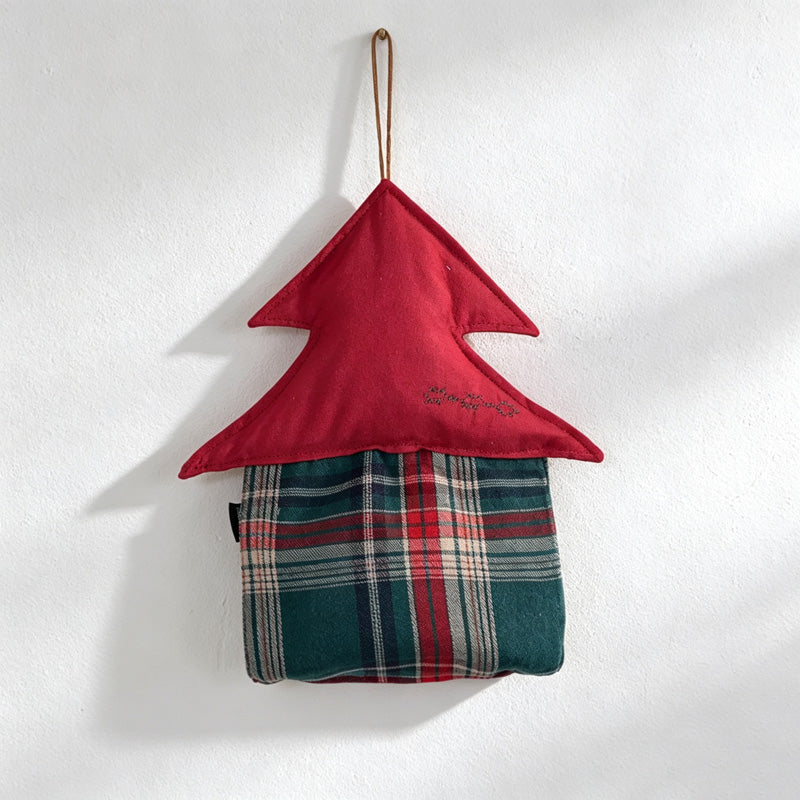 CouldNook Hanging Plaid Tissue Cover - Cozy Corner Accent