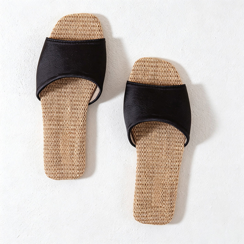CouldNook Woven Look Contrast Footbed Home Slippers - Gentle Display Piece
