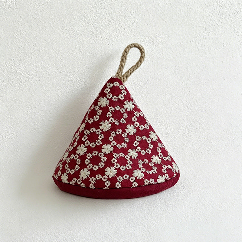 CouldNook Triangular Pot Handle Cap - Aesthetic insulated Kitchen Grip
