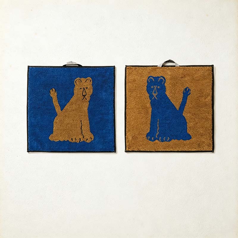 CouldNook Animal Jacquard Cotton Washcloth - Woven Characters And Contrasting Reverse