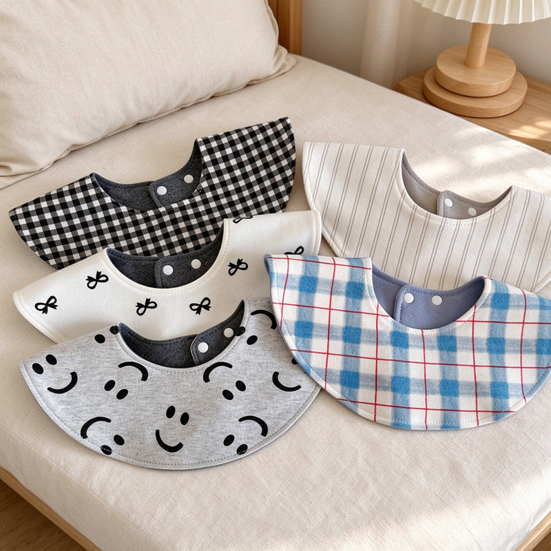 Reversible Round Baby Bib with Adjustable Snaps