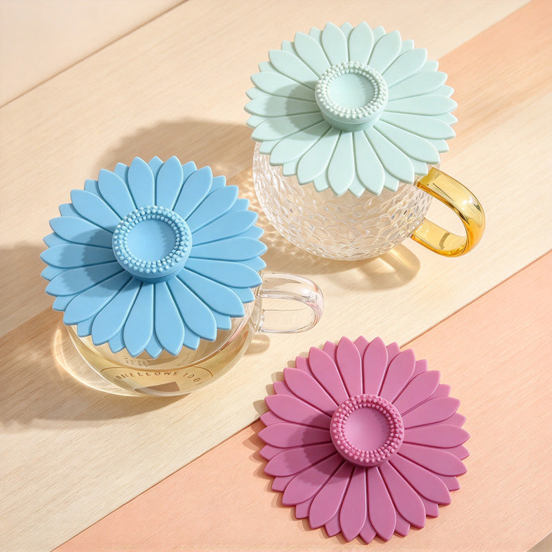 CouldNook Flower Silicone Cup Lid - Petal Outline And Raised Center