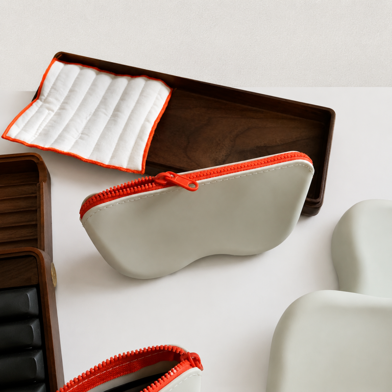 CouldNook Silicone Eyewear Storage Pouch - Curved Zip Closure