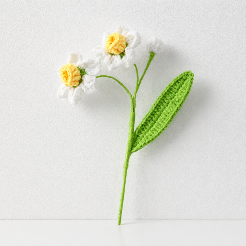 CouldNook Yarn Daffodil Stem - Three Bloom Floral Branch