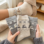 CouldNook Reindeer Pattern Crew Socks - Snowflake Bands And Heathered Body