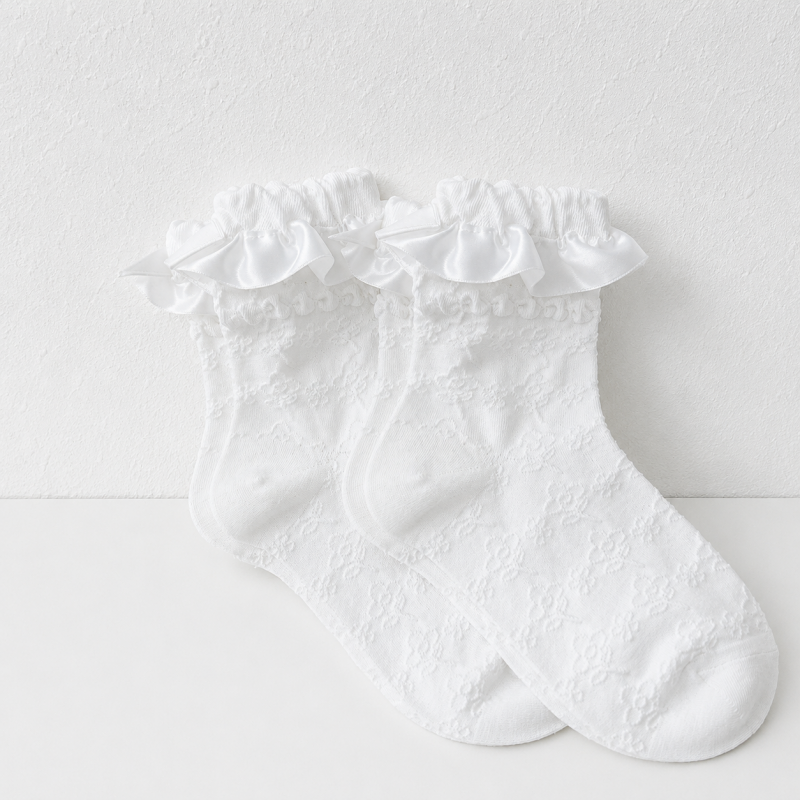CouldNook Ruffle Trim Short Socks - Soft Shoe Accent