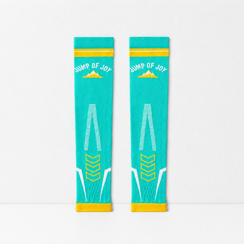 CouldNook Cozy Gradient Compression Leg Sleeves - Active Layering Accent