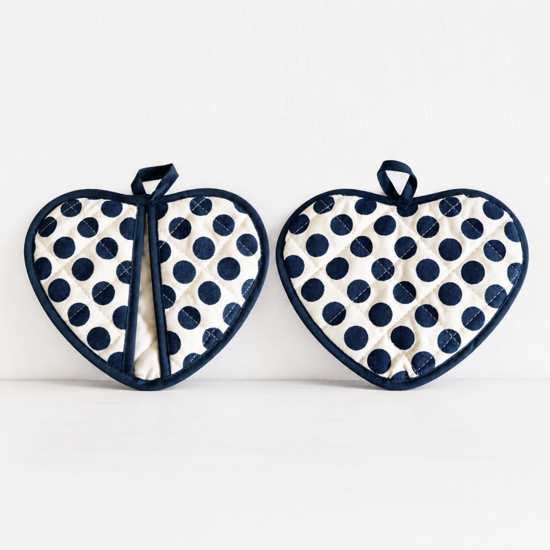 CouldNook Heart Polka Dot Heat Resistant - Absorbent Home Textile