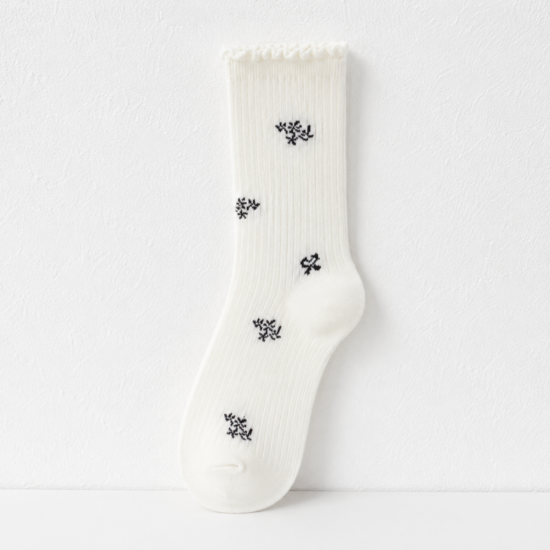 CouldNook Tiny Motif Ruffle Crew Socks - Shoe Styling Accent