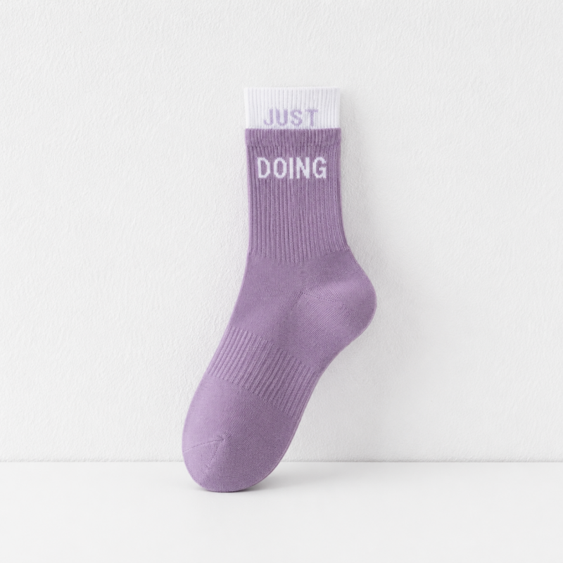 CouldNook Contrast Cuff Low Cut Socks - Sneaker Drawer Accent