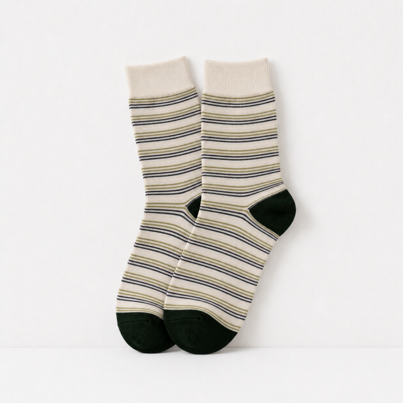 CouldNook Cozy Contrast Stripe Crew Socks - Casual Outfit Accent