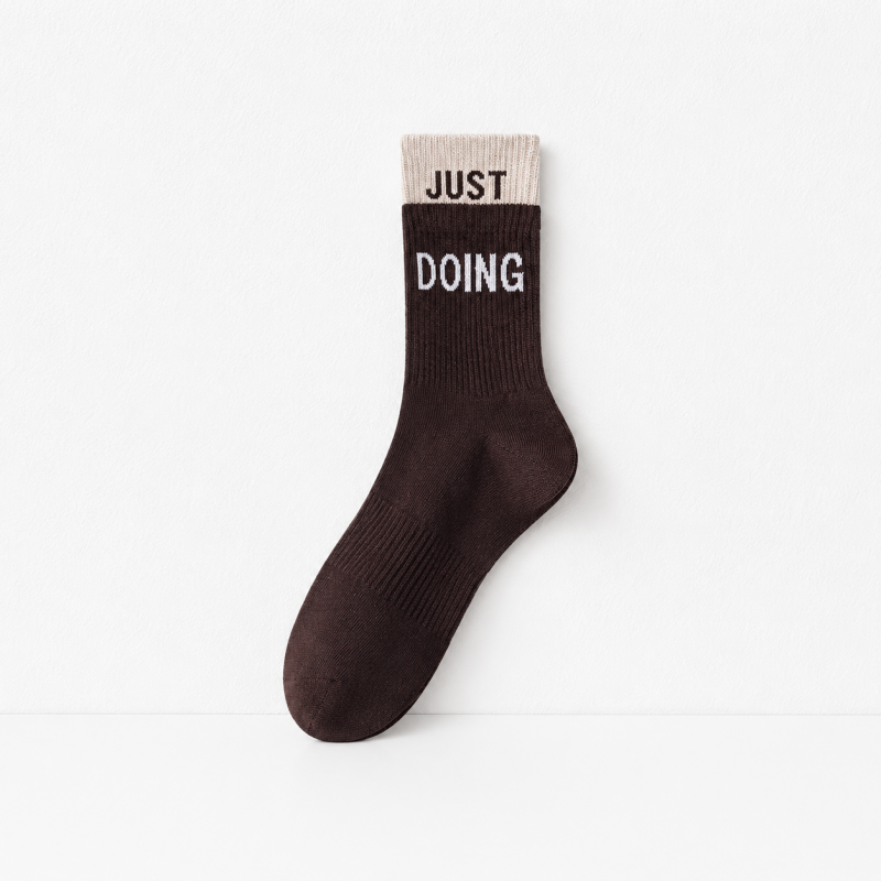 CouldNook Contrast Cuff Low Cut Socks - Sneaker Drawer Accent