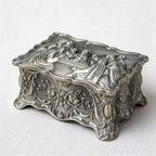 CouldNook Classical Figure Relief Box - Aesthetic Metallic Commemorative Case