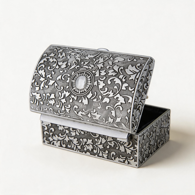 CouldNook Classic Retro Treasure Chest - Aesthetic Metal Organizer