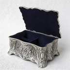 CouldNook Classical Figure Relief Box - Aesthetic Metallic Commemorative Case