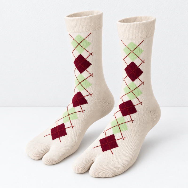 CouldNook Argyle Split-Toe Socks - Diamond Pattern