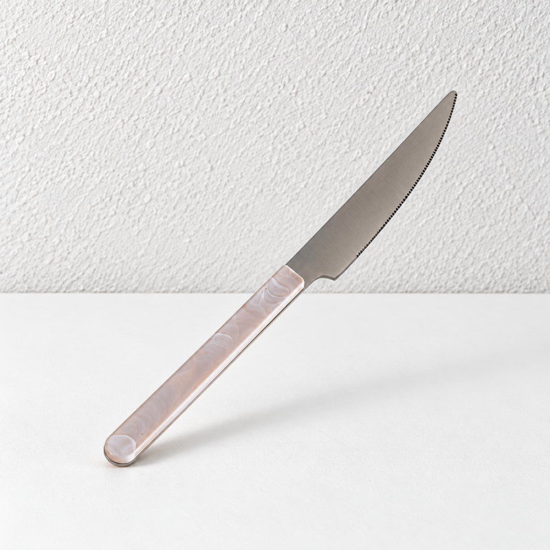Swirl Handle Flatware - Slim Grips and Reflective Heads
