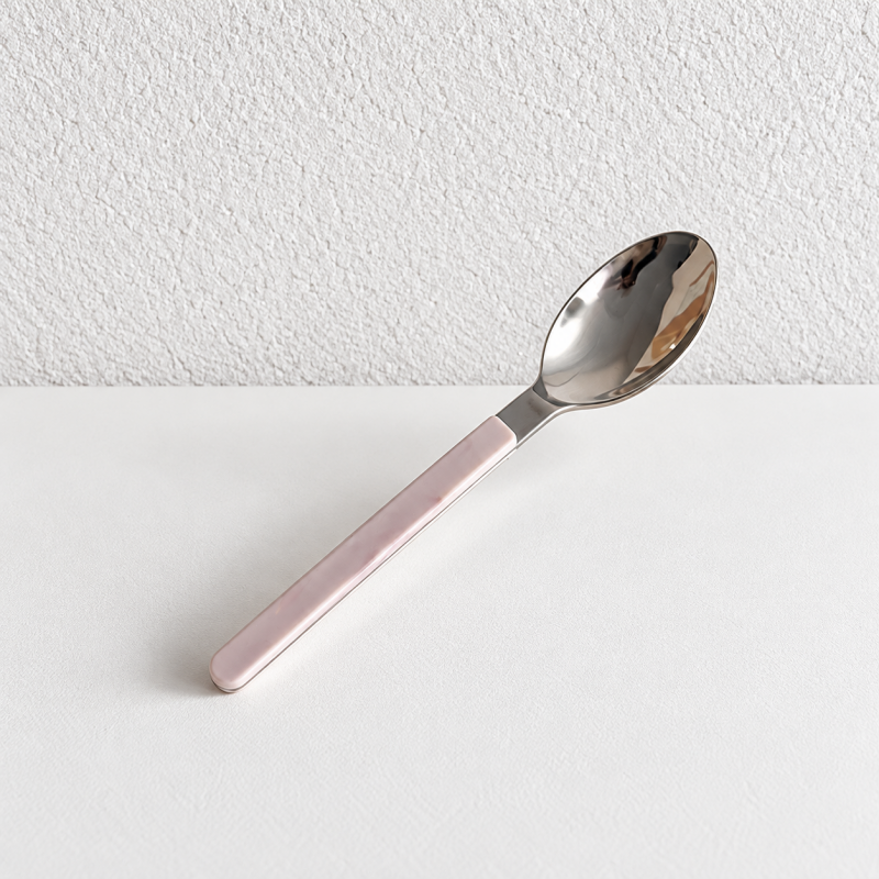 Swirl Handle Flatware - Slim Grips and Reflective Heads
