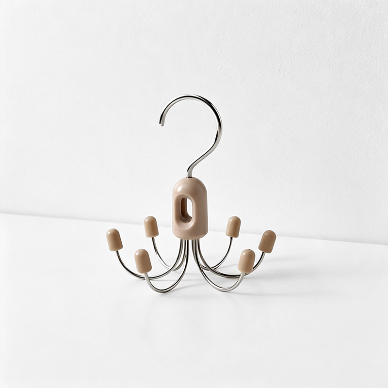 CouldNook Rotating Wardrobe Hook Clip - Thoughtful Travel Companion