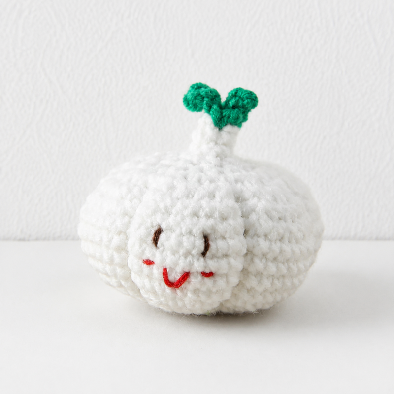 CouldNook Sculpted Yarn Vegetable Figure - Assorted Produce Shapes