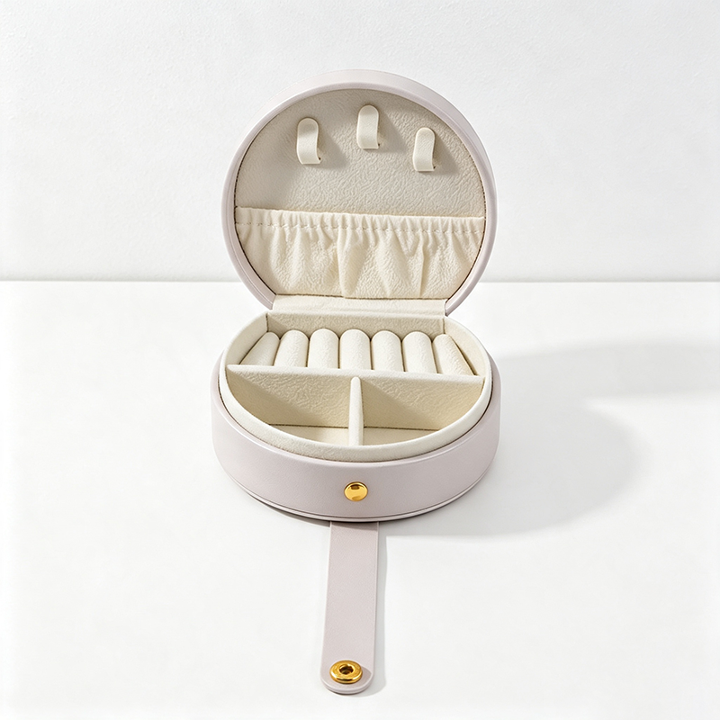 CouldNook Creative Divided Travel Jewelry Case - Calm Shelf Addition