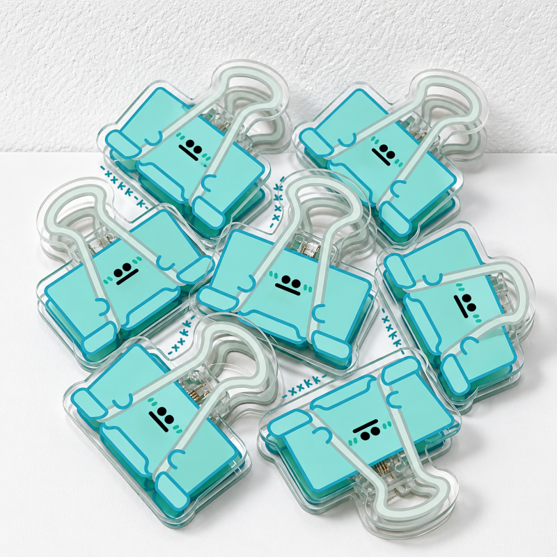CouldNook Eye-Shaped Binder Clip - Color and Size Combinations