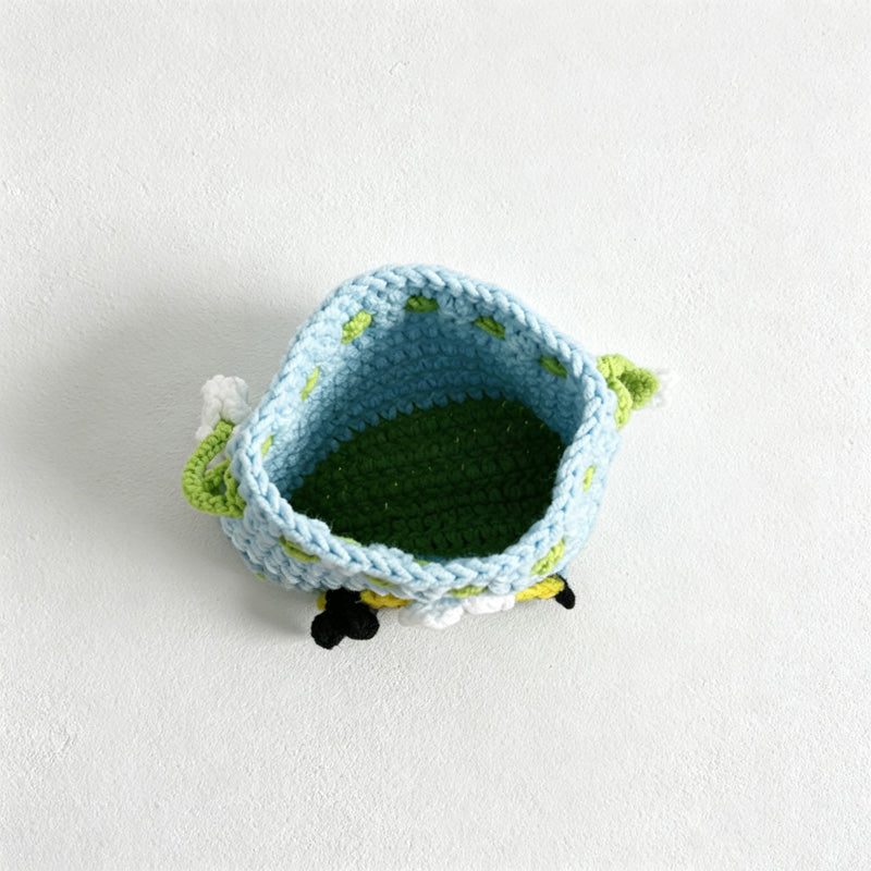 CouldNook Yarn Bee Drawstring Coin Purse - Flower Cord Ends