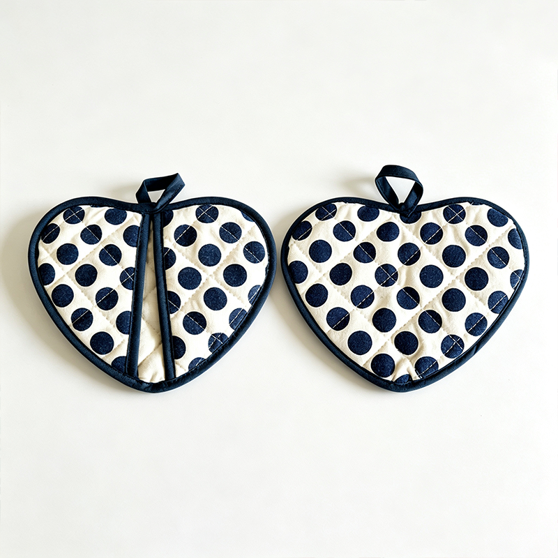 CouldNook Heart Shape Pot Holder - Kitchen Heat Accent