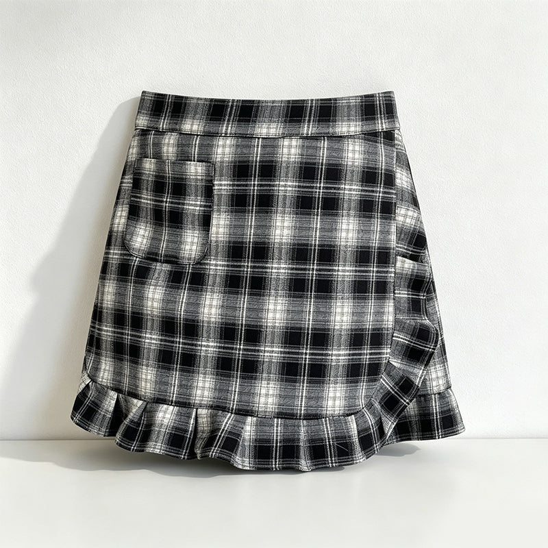 CouldNook Aesthetic Plaid Cotton Apron - Artistic Half-Length Home Apron