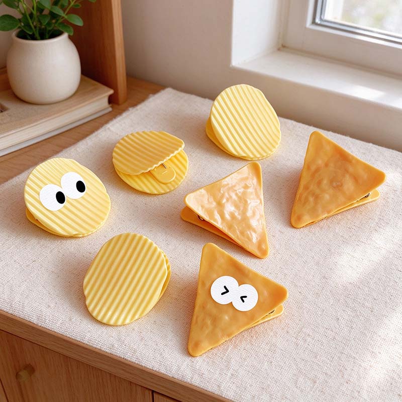 CouldNook Snack Shaped Memo Clip - Ridged Round And Triangular Designs