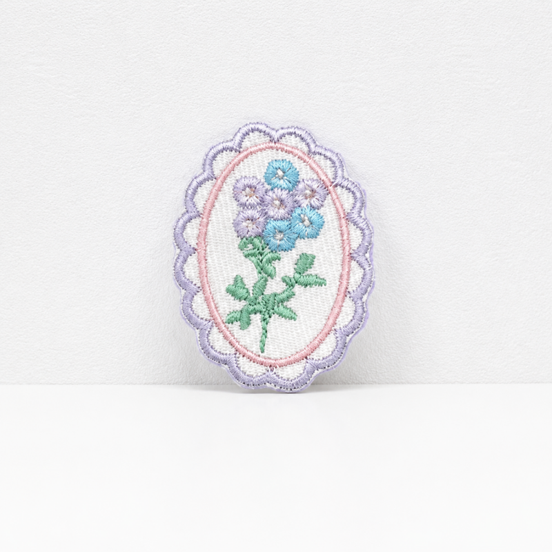 CouldNook Oval Floral Patch - Framed Embroidered Flower Designs