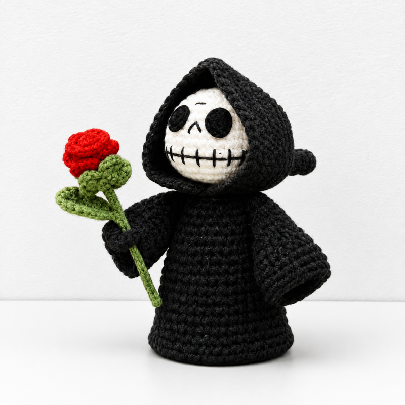 CouldNook Halloween Yarn Reaper Doll - Hooded Figure and Props