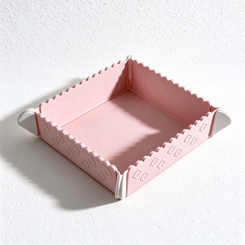 CouldNook Folding Trivet - Biscuit Edges and Magnetic Storage