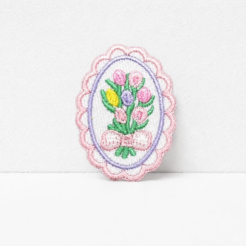 CouldNook Oval Floral Patch - Framed Embroidered Flower Designs