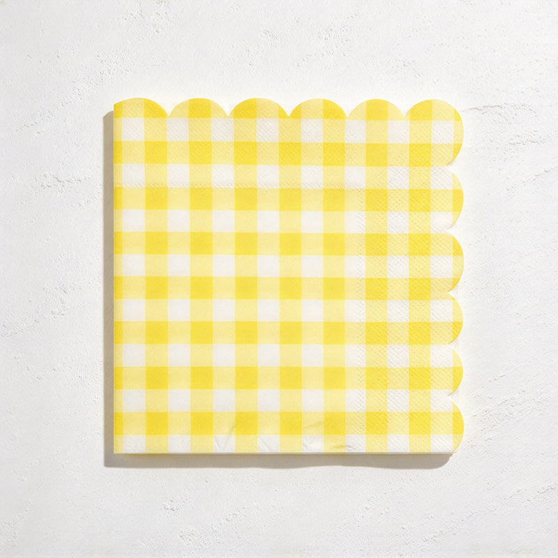 CouldNook Gingham Paper Napkin Set - Scalloped Edges and Square Shape