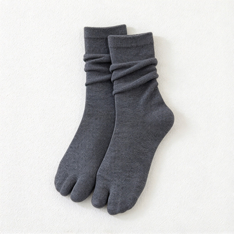 CouldNook Solid Split-Toe Socks - Plain Surface And Gatherable Upper